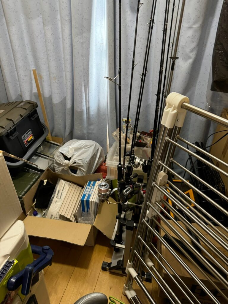 多治見市で断捨離にともなう不用品回収｜衣類・雑貨を軽トラックでまとめて
